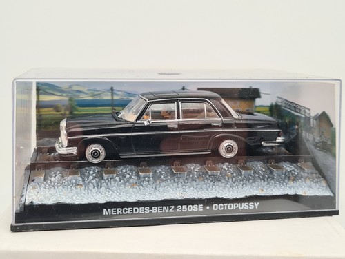 James bond 007 mercedes - -,
